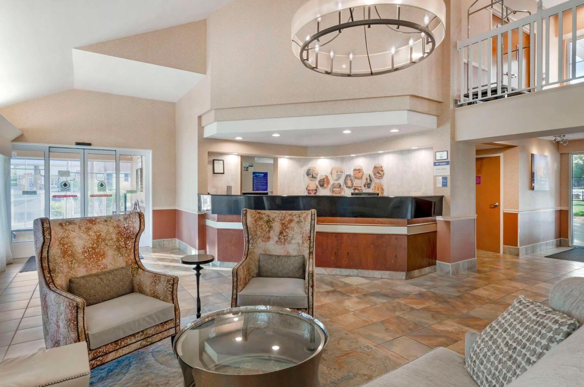 Best Western Lexington Inn Экстерьер фото