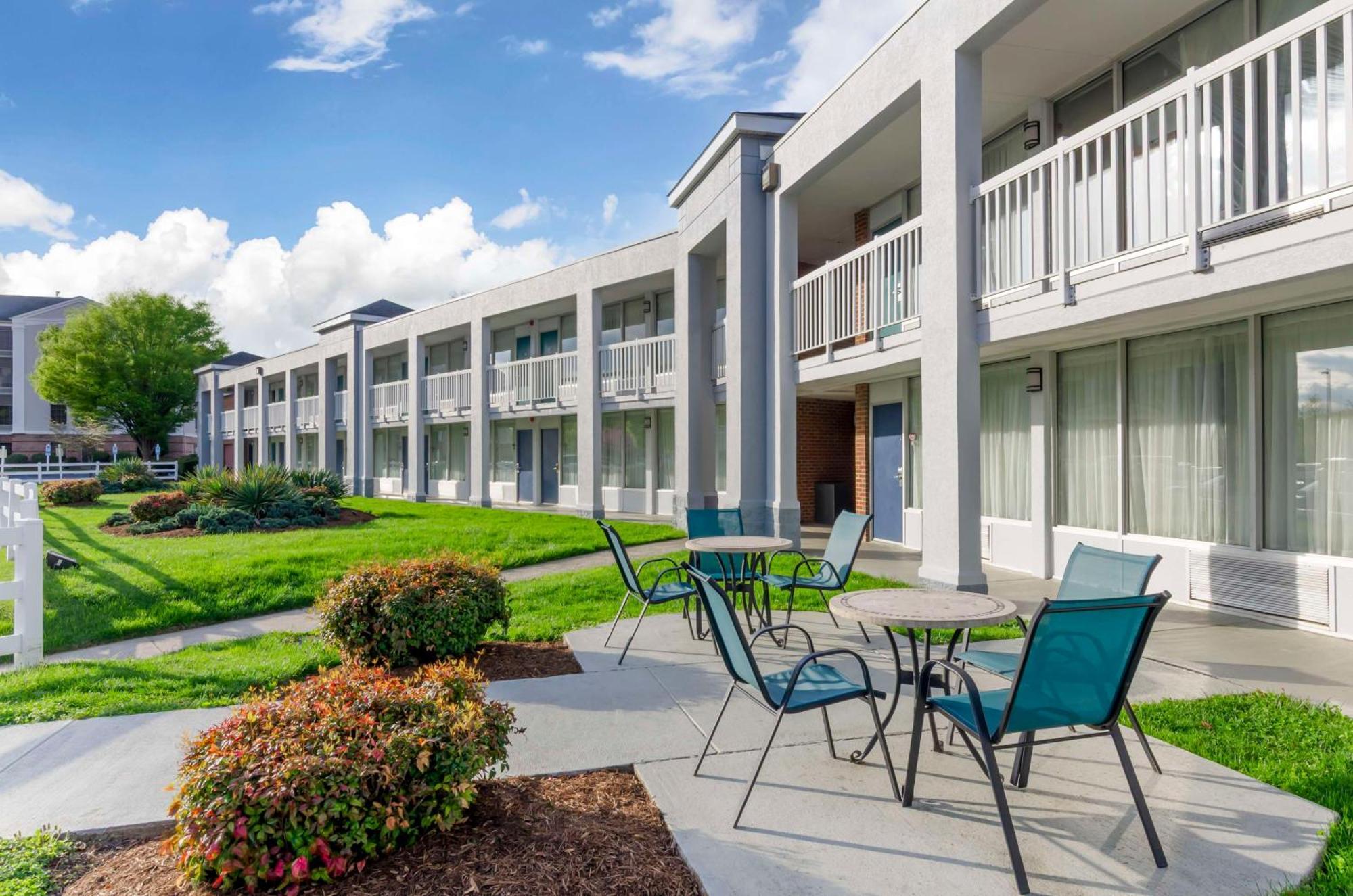 Best Western Lexington Inn Экстерьер фото